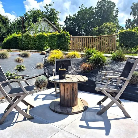 Chez Simone Liege, Bain Nordique Villa *